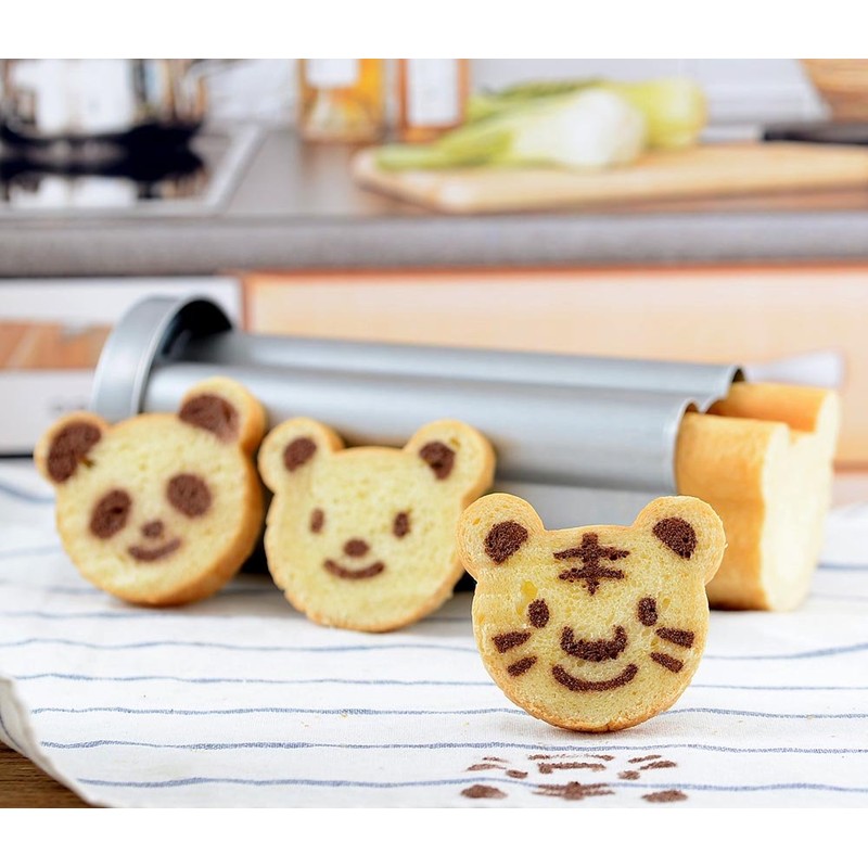 Tiger Crown Bear Bread with Stencil 2388