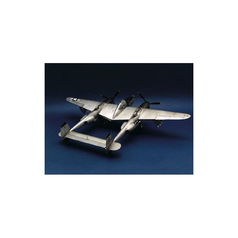 Trumpeter 1/32 P38L-5-LO Lightning Fighter