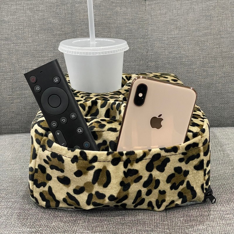 Couch Cup Holder Pillow, Couch Drinks Remotes Holder for Center