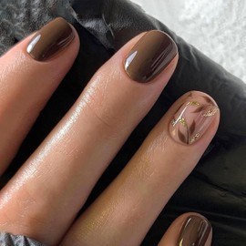 Press on Nails Short Square Fake Nails Brown False Nails with Leaf Designs Full Cover Acrylic Nails Fall Nails Gold Glitter Glue on Nails Glossy & Simple Artificial Nails for Women 24Pcs