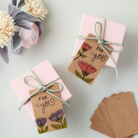 Juvale 200-Pack Kraft Paper Gift Tags, Large Blank Merchandise Price Labels 2.4x3.5, Bulk Brown Hang Tags for Wedding, Birthday, Holiday, Party Favor, Art and Craft Wrap