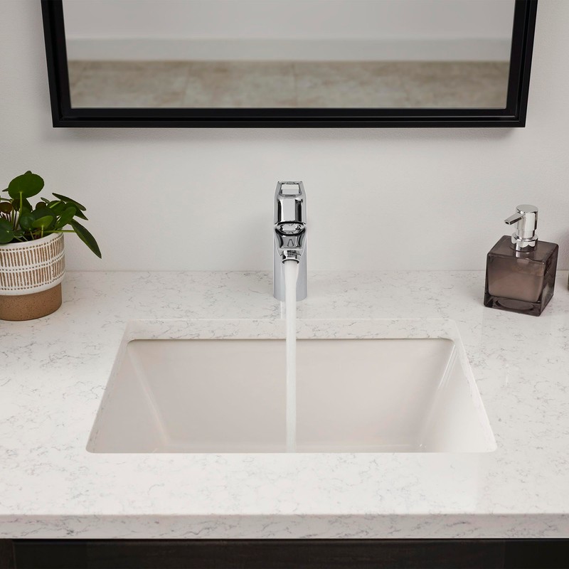 GROHE Bauloop Single Hole Single-Handle S-Size Bathroom Faucet 1.2 GPM,