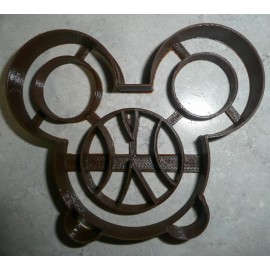 AJT MICKEY MOUSE HEAD PRETZEL SHAPE SNACK FOOD CARTOON COOKIE CUTTER PR3305