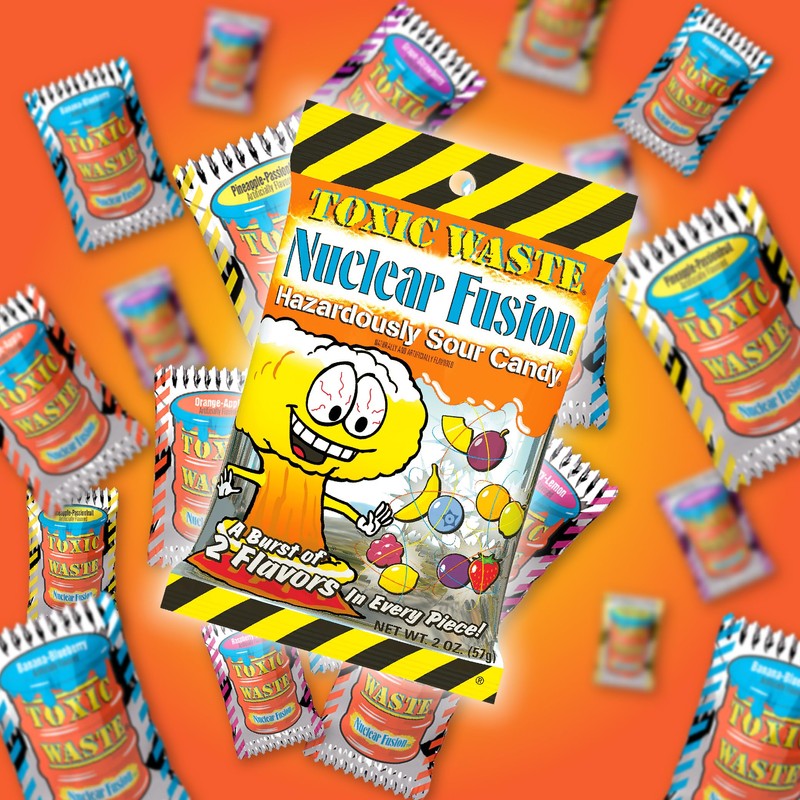 TOXIC WASTE - Nuclear Fusion Hazardously Sour Candy - Raspberry-Lemon,