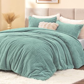ChiXpace Fluffy Comforter King Set - Furry Eggshell Blue Leaves Pattern Faux Fur Bed Set, Winter Ultra Soft Fuzzy Comfort Set, Velvet Bedding Set for Bed with 2 Pillow Cases