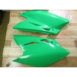UFO   SIDE PANEL SET - KAWASAKI KXF450 KX450F 2006-2008 / FLOURO NEON GREEN