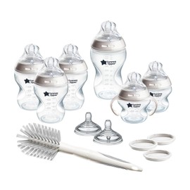 Tommee Tippee Set de 12 Piezas Natural Start Libres de BPA, Incluye 2 Biberones de 150 ml (5 oz), 3 de 260 ml (9 oz) y 1 de 330 ml (11 oz), Recién Nacido 0+ Meses, Tetinas Tipo Pecho de Flujo Lento, Medio y Espeso, Cepillo de Limpieza, Transparente