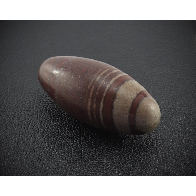 budawi® Shiva Lingam Gemstone Size XL Shivalingam Indian River Stone