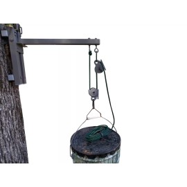 BullsEye OutDoors Bucket Feeder Hanger with Bracket and Locking Pulley and Ratchet Strap
