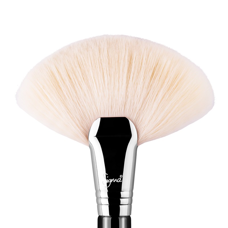 Sigma Beauty - F90 - Fan Brush