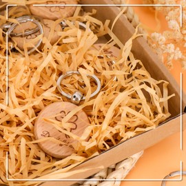 Hysagtek Key Ring Lucky Charm, Round Clover Pendant with "Du schaffst das", Ideal as a Gift for Keys, Decoration, Pet and More, Lucky Key Fob Wooden (16 & 32 Pieces), wood-coloured