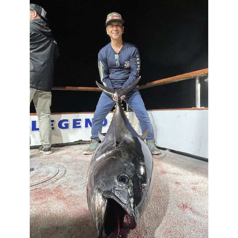 Big Game Fishing 2 400g BLUEFIN TUNA Bomb JIGS Fast