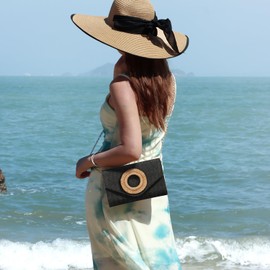 Freiesoldaten Straw Clutch Purses for Women Woven Evening Bag Summer Beach Bag for Party Weeding Vacation