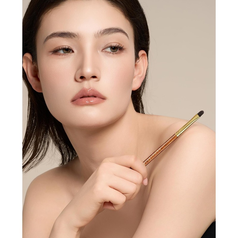 ROWNYEON コンシーラーブラシ コンシーラー 筆 メイクブラシ 赤漠シリーズ 化粧筆 繊維毛 肌に優しい 使いやすい