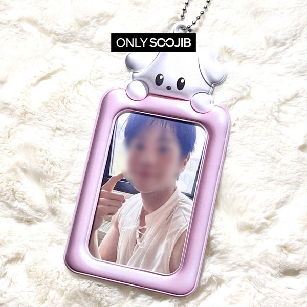 DUCKY WORLD Circular Pink Dog Photo Card Holder Keyring