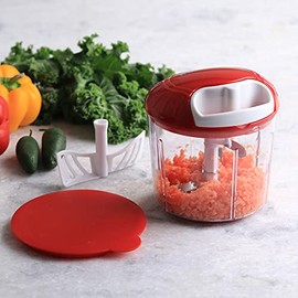 Wonderchef Food and Vegetable String Chopper; Red