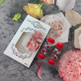 24Pcs Valentines Press on Nails Short Square Petite Heart Fake Nails with Designs White Glue on Nails Red Nails Cute Nude Full Cover Short False Nails for Women Valentine’s Day Acrylic Manicure Salon