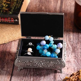 Vitrina de joyería - Metal de aleación de zinc retro Estereoscópico Rose Tallado Joyero Anillo Pendientes Contenedor Organizador de joyas(9 * 6.5 * 4)