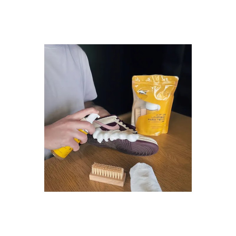 Kit De Limpieza Para Tenis Con Espuma Limpiadora Shoomax