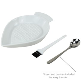 EIKS Ceramic Grater Plate for Grinding Wasabi Ginger Garlic Cheese Carrot Fruits Vegetables, Working for Home Kitchen Cooking Preparation