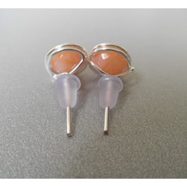 Stud Earrings made of Jade Apricot Silver-Plated