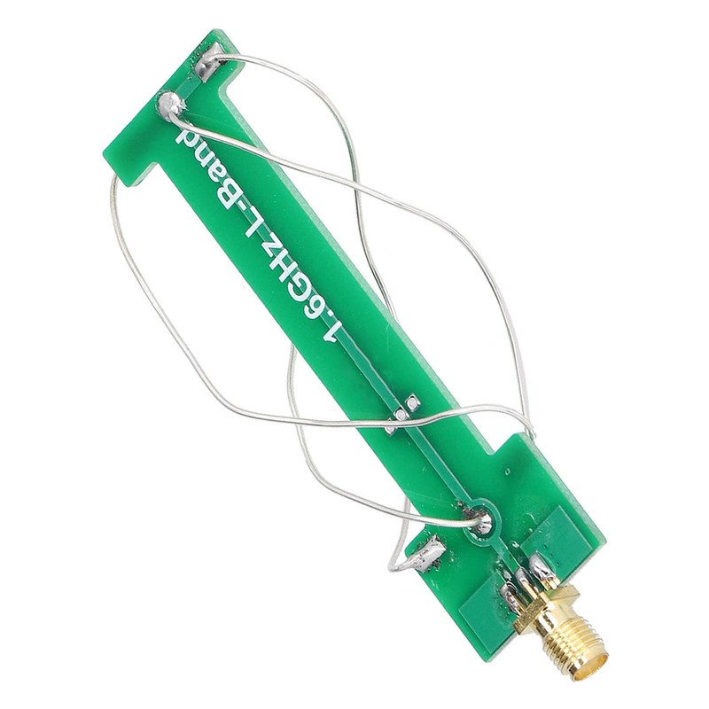 Four-arm Helical Antenna, 1.6mm Thick Double-Sided PCB, Wide Range Circular