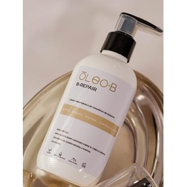 B- REPAIR | Crema Para Peinar Con Ceramidas Sin Enjuague | Repara, Hidrata, Protege y Controla el Frizz | 250 ml.