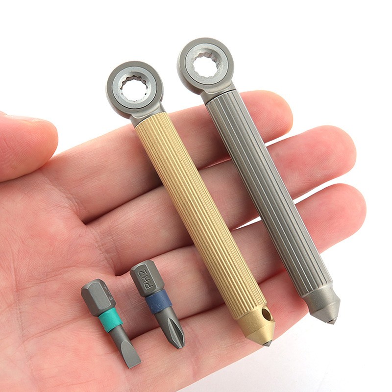 Manual Magnetic Modular Screwdriver with Replaceable Flathead and Crosshead Screwdriver
