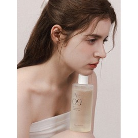 A.M.Tree Pm09 Hug Night Perfume Shower Gel Woody Violet Fragrance Body Wash 300ML / 에이엠트리 Pm09 허그나이트 퍼퓸 샤워젤 우디 바이올릿향 바디워시 300ML