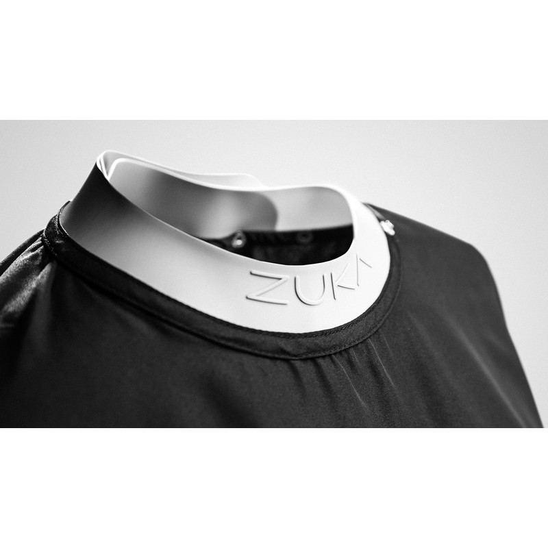 Capa de corte profesional con sello de capa – Innovador