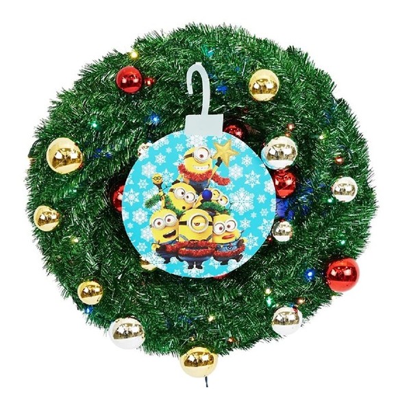 Universal Minions 28.35-in with Multicolor Ornament Artificial Christmas Wreath