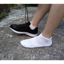 Women's Anti-Blister Moisture Wicking Athletic Ankle Quarter Cushion Cotton Socks 4 Pack for Running Cycling Hiking Tennis and Workout