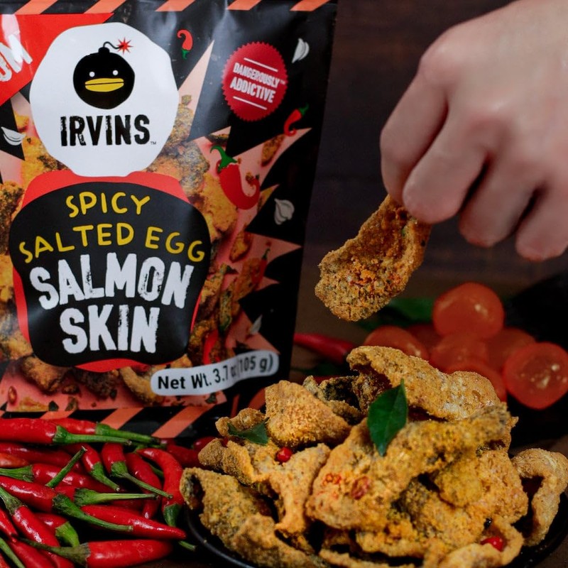 IRVINS Hot Boom Salted Egg Salmon Skins, 3.7 Ounce (Pack