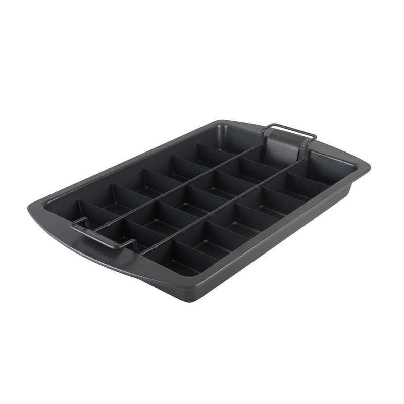 Chicago Metallic Professional Slice Solutions Brownie Pan, 9-Inch-by-13-Inch - ,