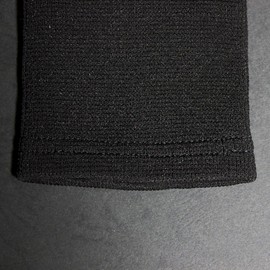 (Stretchy and Breathable for All Seasons) Charcoal Supporter, Promotes Deodorization, Far Infrared Power, For Winter, For Cold Areas In Summer, For Wrists, Pack of 2