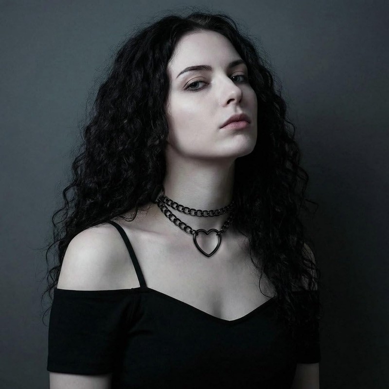 2PCS Goth Heart Chain Layered Choker Necklace For Women,Goodgirl Collar
