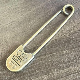 Fashion Safety Pin Large Brass Laundry Pin Safety Pin Snap Pin Clip Accessories Parts Lapel Pin Brooch Corsage American Casual Miscellaneous Goods 1963