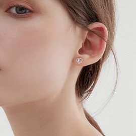 LAXPICOL Heart Earrings S925 Sterling Silver,Hypoallergenic Heart Earrings with Cubic Zirconia,Silver Stubs Earrings for Women,Heart Stud Earrings Jewellery Gift For Women