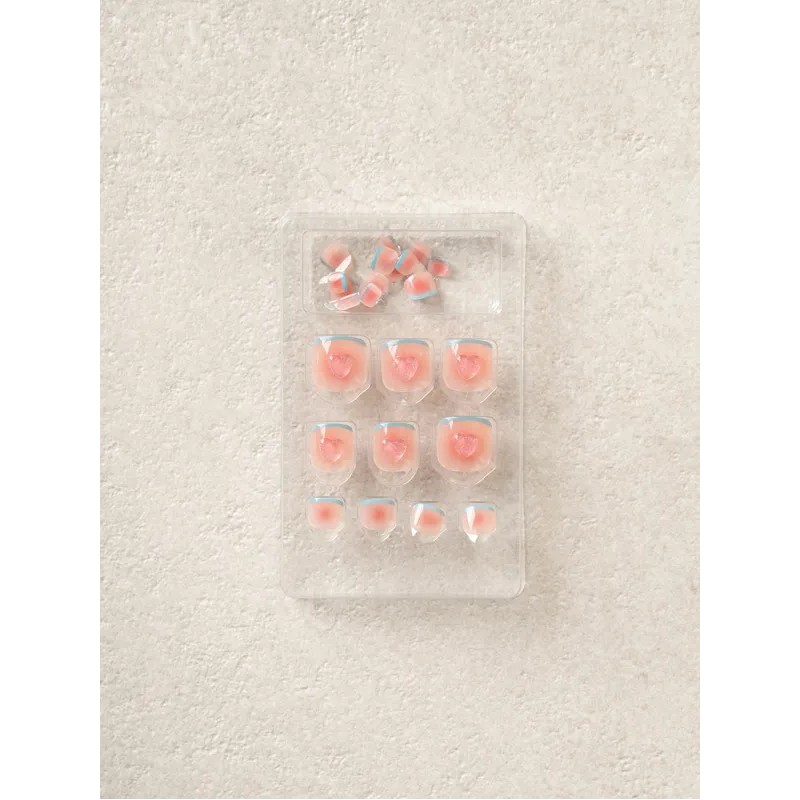 DAISO Too Cool For School Real Wear Pedi Tip Shaichik