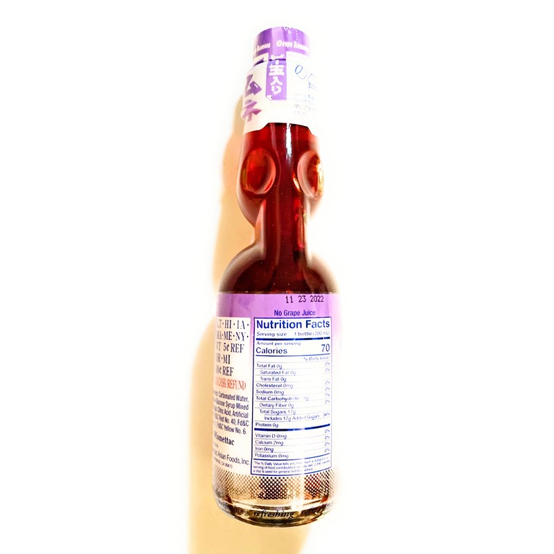 Shirakiku Grape Flavor Carbonated Ramune Dink 6.76 Fl Oz(6 Bottle)