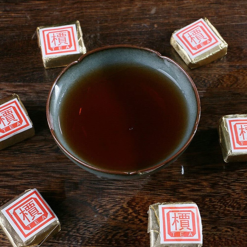 250g Pu-Erh Small Square Brick Pu'er Tea In Iron Box