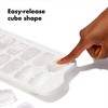 OXO Good Grips ICE Cube Tray, BL/WH Small
