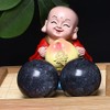 Pelotas de ejercicio de mármol de color gris oscuro para