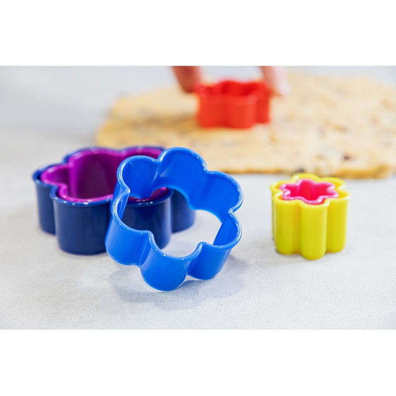 Colourworks Set of Six Plastic Flower Shaped Cookie Cutters