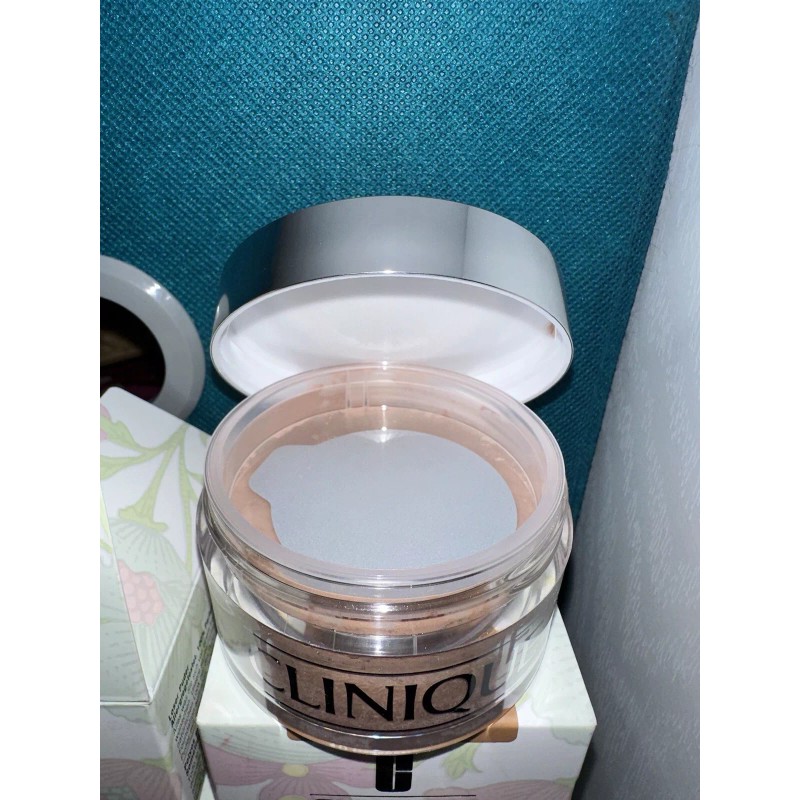 Clinique Blended Face Powder 10 Transparency Bronze .88oz/25g NEW IN