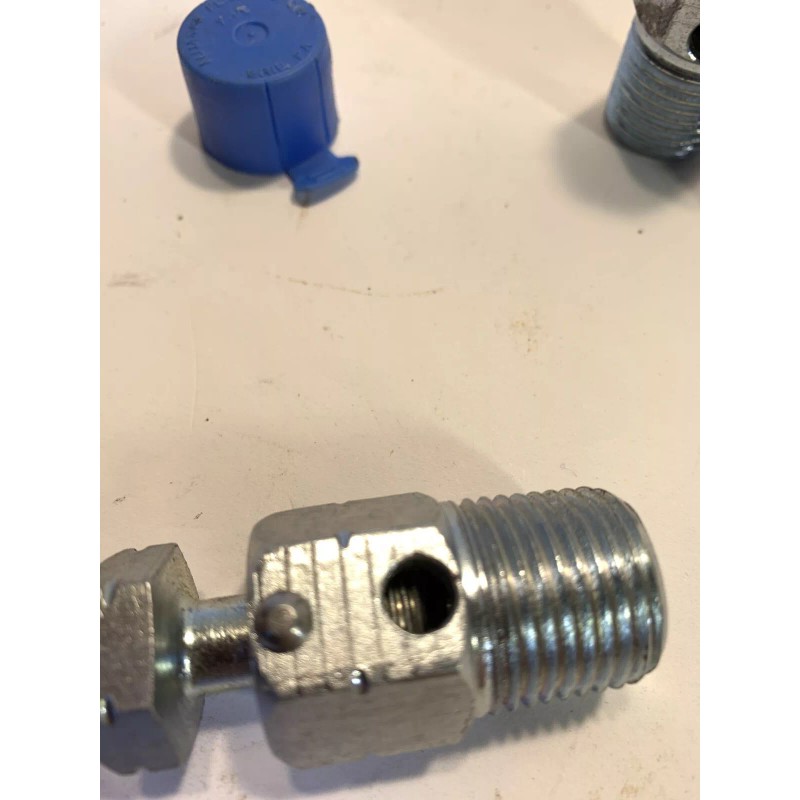 Lenz 2-Pack 1/2 NPT Ball Seat Hydraulic System Air Bleeder