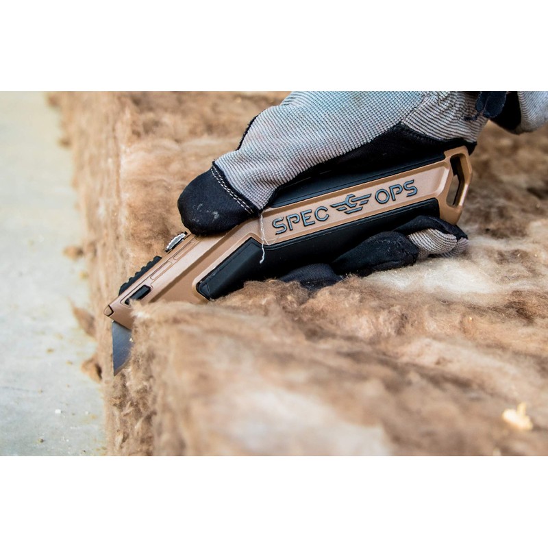 Spec Ops Tools Utility Knife with Retractable Blade, Includes 5