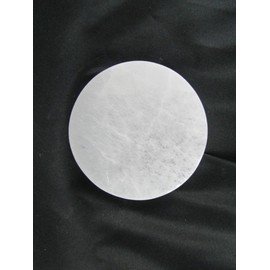 CircuitOffice Gemstone Pyramid for Wicca, Cleansing, Purifying, Healing, Metaphysical, Meditation, Reiki, Positive Energy, Protection, Decoration or Gift (1.5 Inch Selenite)