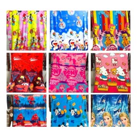 Eco R Lote 6 Cobijas Frazada Cama Queen Personajes Infantil Tela