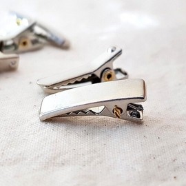 Made in Korea (40 pieces) 2cm Ultra Mini Square Claw Clip Flat Claw Clip, Pet Dog, Toddler, Child Hair Clip, Crafting Materials, Ribbon Craft Materials / 국내제작 40개) 2cm 초미니 사각 집게핀 평집게핀 반려견 유아 어린이 머리핀 만들기재료 리본공예재료